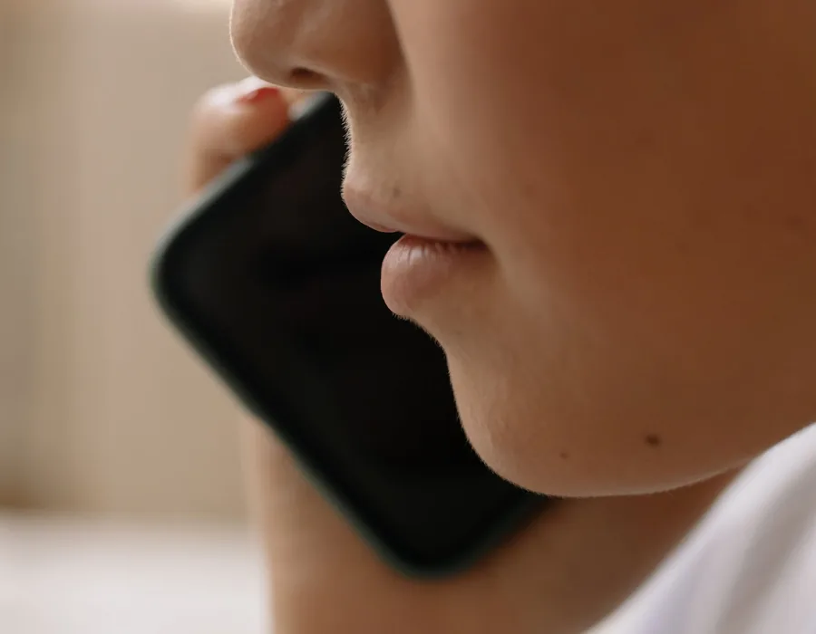 Telemóvel a gravar uma nota de voz